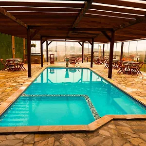  Casa de Férias Chale Com Piscina Aquecida - A 200m Do Mar, Vista Panoramica Da Praia, Sala De Jogos, Academia E Area De Churrasco